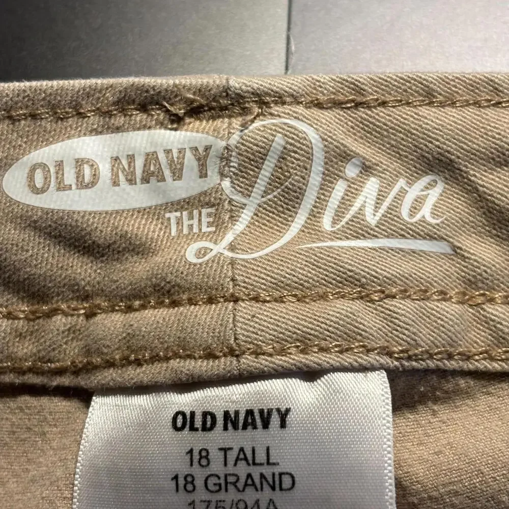 Old Navy The Diva Women's Pants - Straight Flat Leg, Khaki - Size 18 Tall - Picture 3 of 4